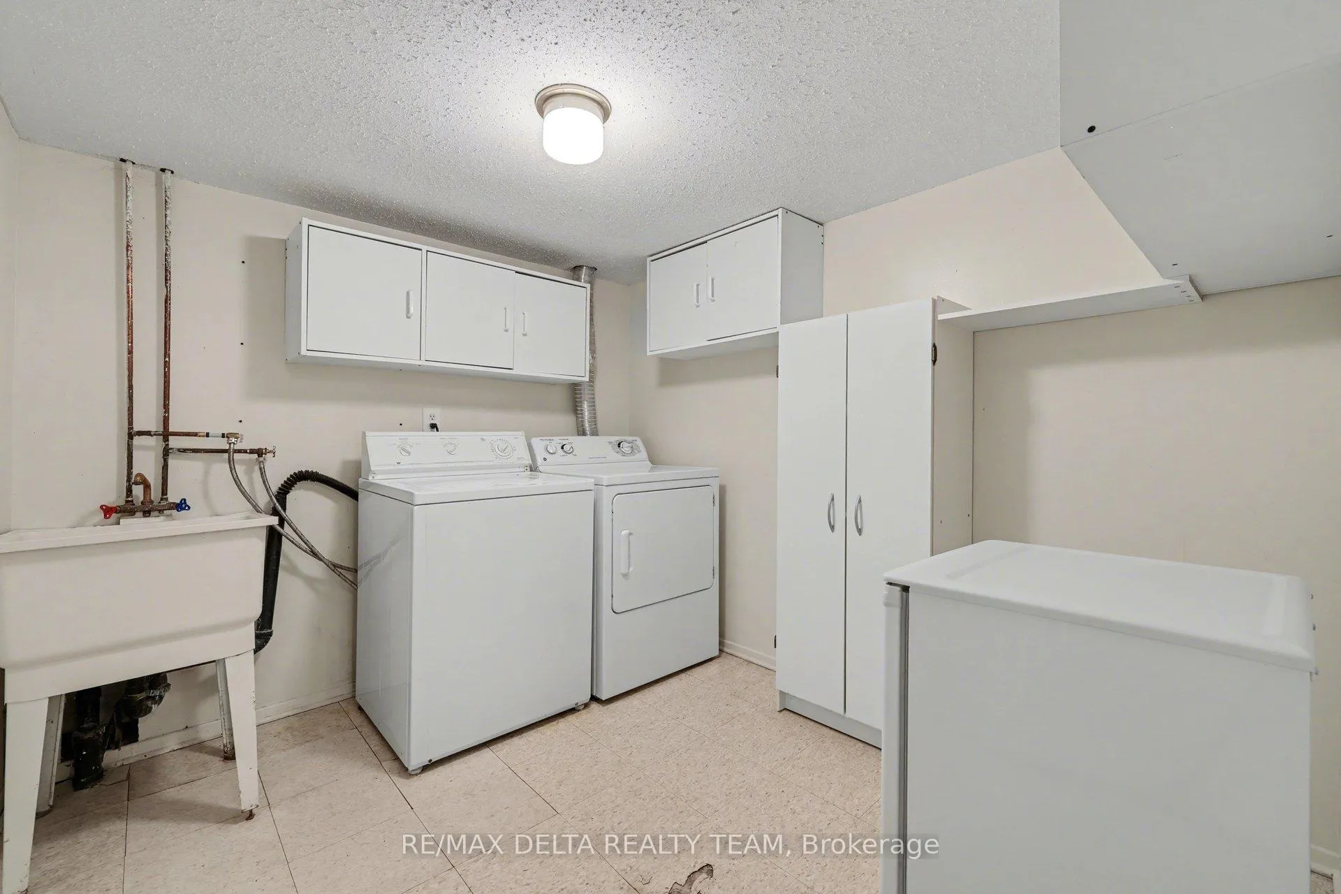 Photo 29 of 8A Millrise Lane, Ottawa, Centrepointe — HOMEH