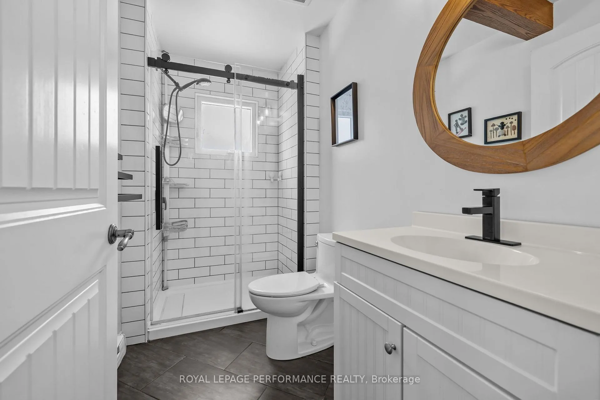 Photo 16 of 1113 Armstrong Road, Ottawa, Cumberland Estates — HOMEH