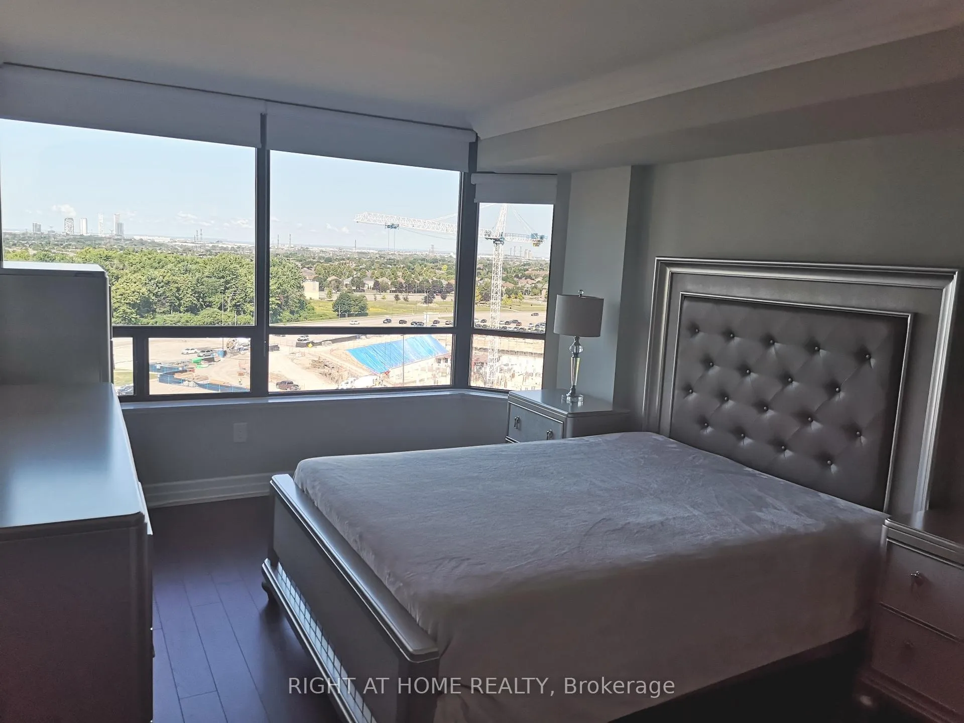 Photo 13 of Unit 1102, 7440 Bathurst Street, Vaughan, Brownridge — HOMEH