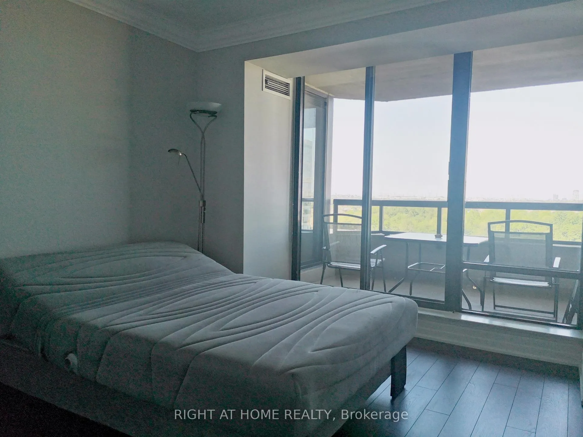 Photo 18 of Unit 1102, 7440 Bathurst Street, Vaughan, Brownridge — HOMEH