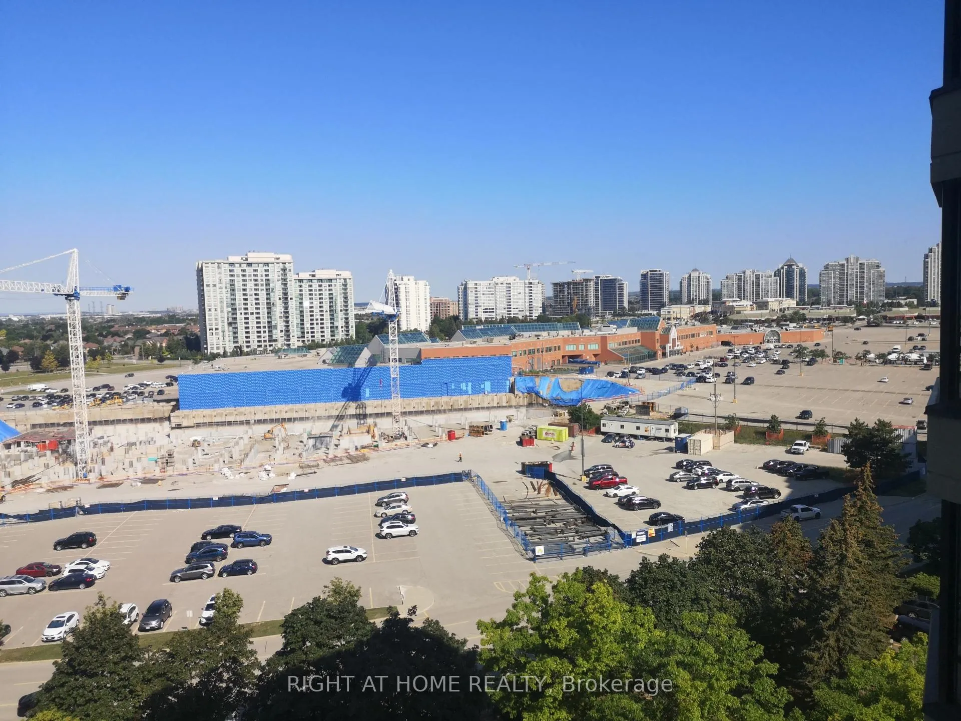 Photo 22 of Unit 1102, 7440 Bathurst Street, Vaughan, Brownridge — HOMEH