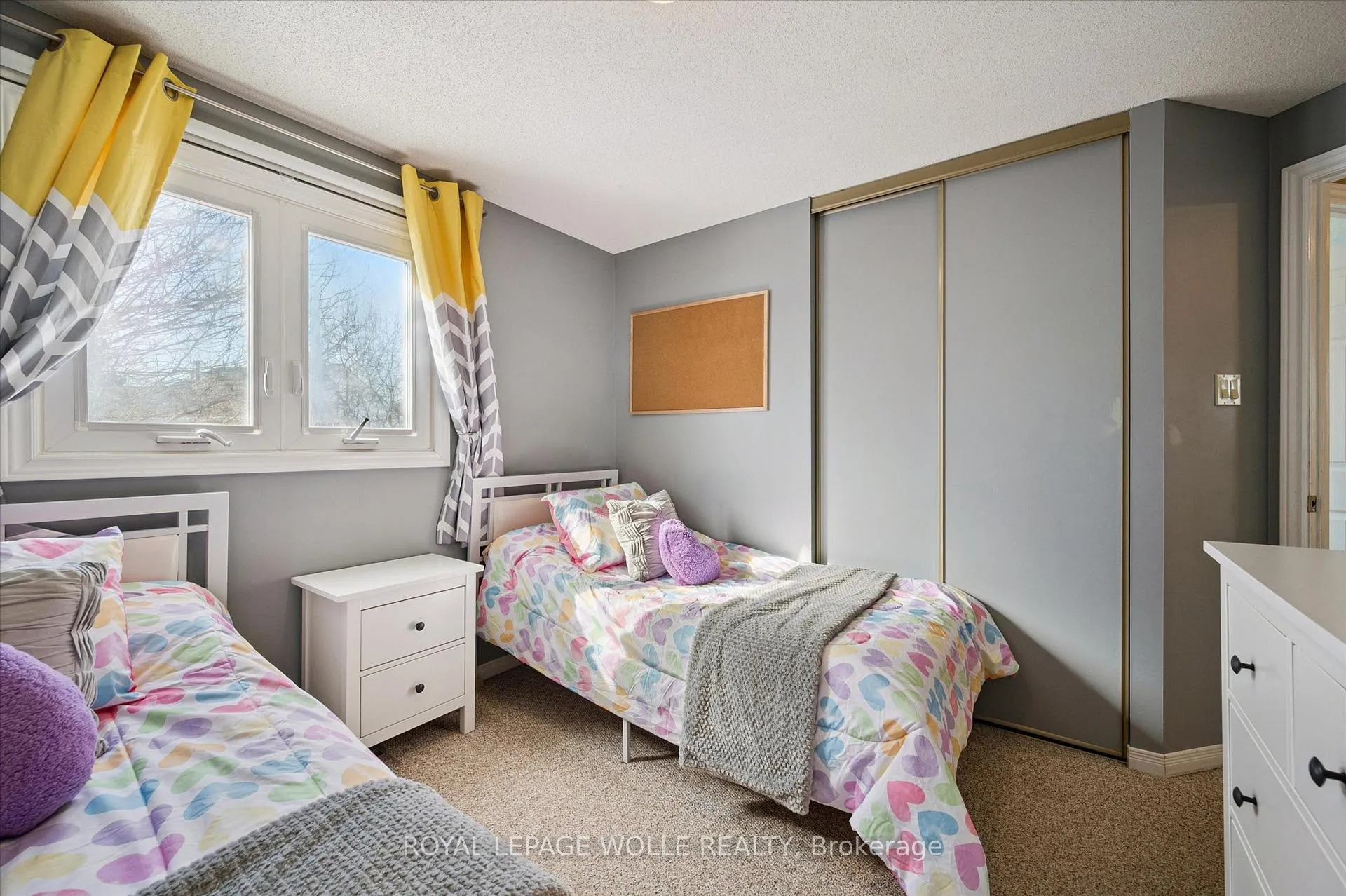 Photo 16 of 536 Westvale Drive, Waterloo — HOMEH