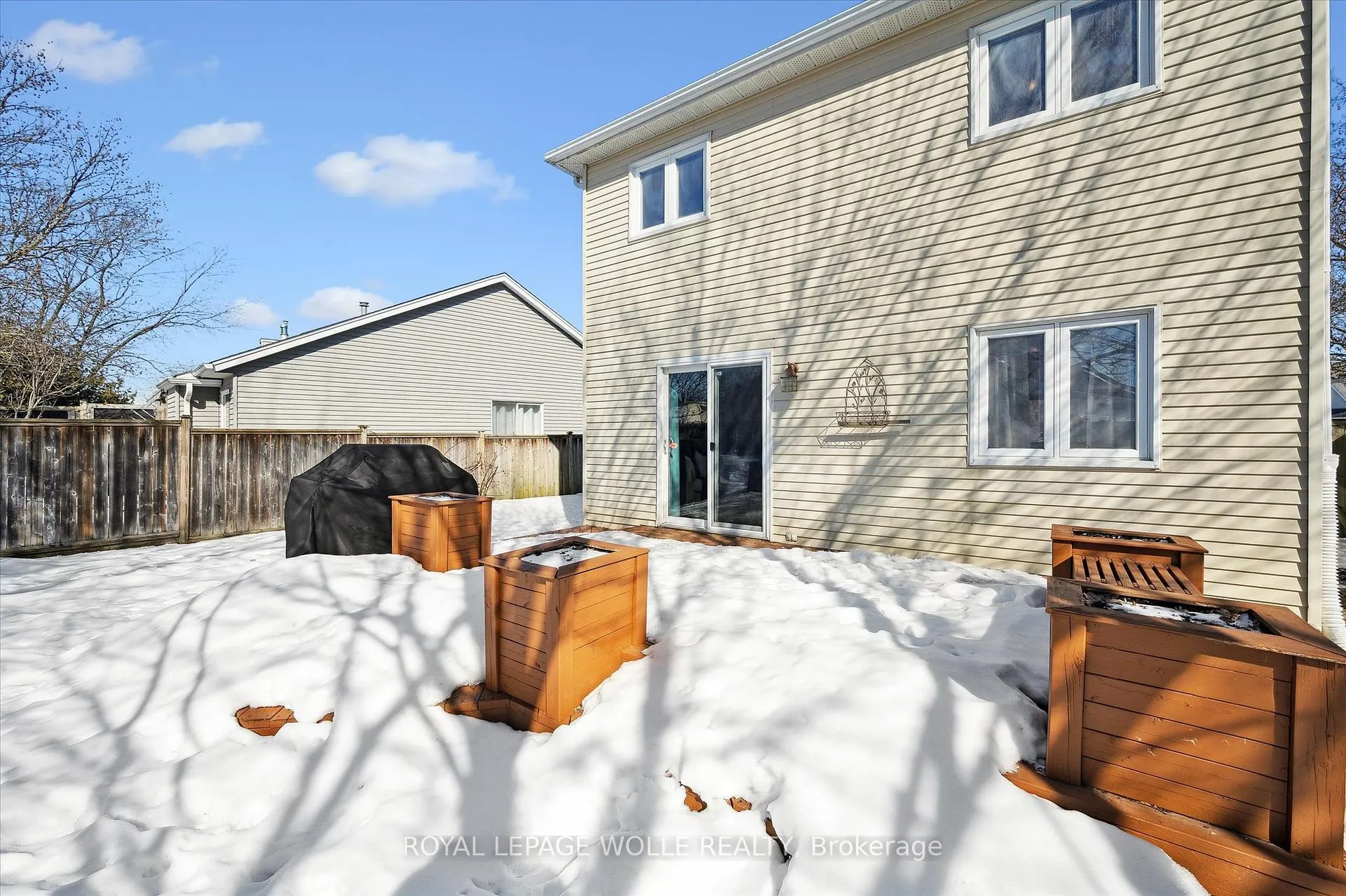Photo 29 of 536 Westvale Drive, Waterloo — HOMEH