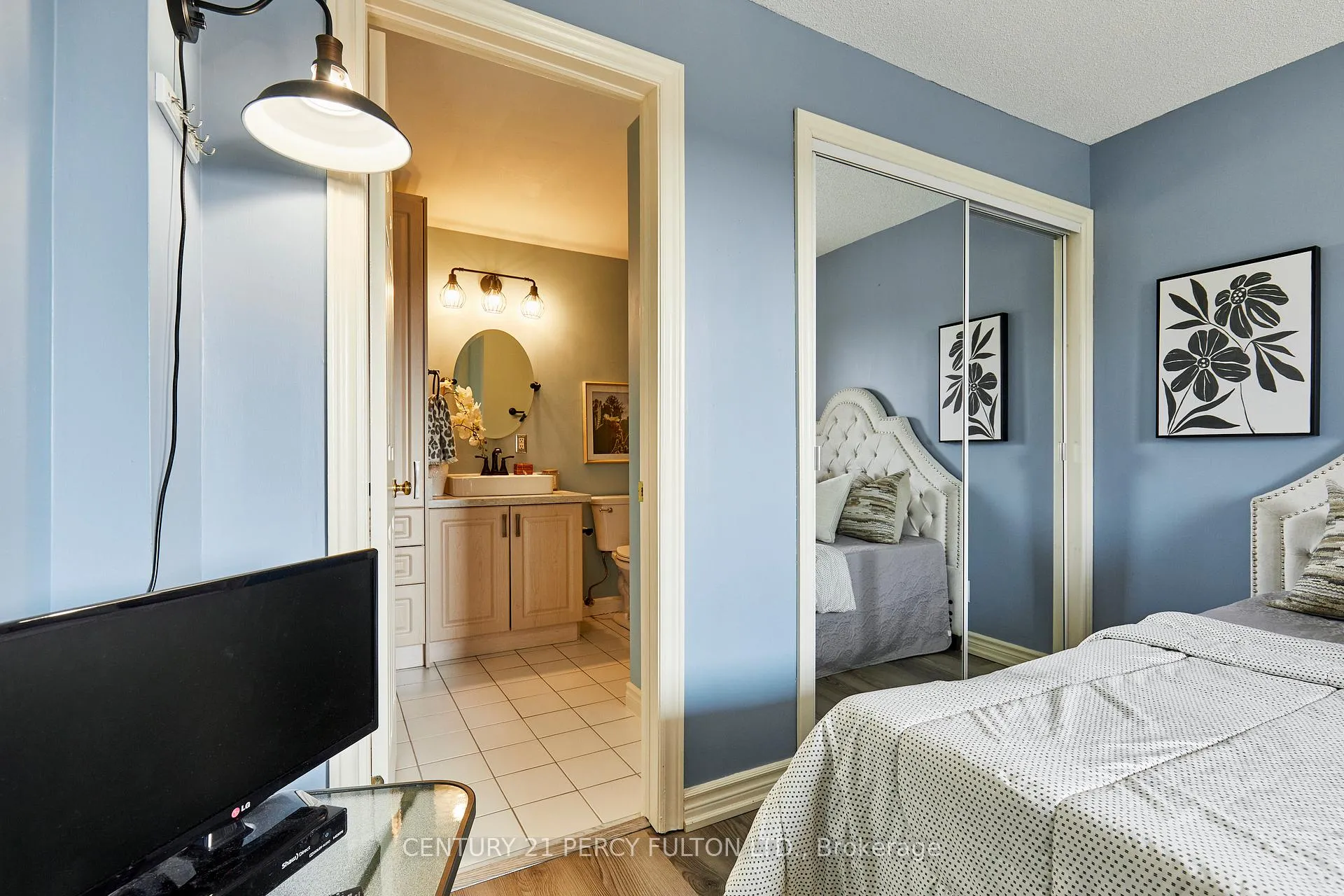 Photo 26 of Unit 201, 191 Lake Driveway, Ajax, South West — HOMEH