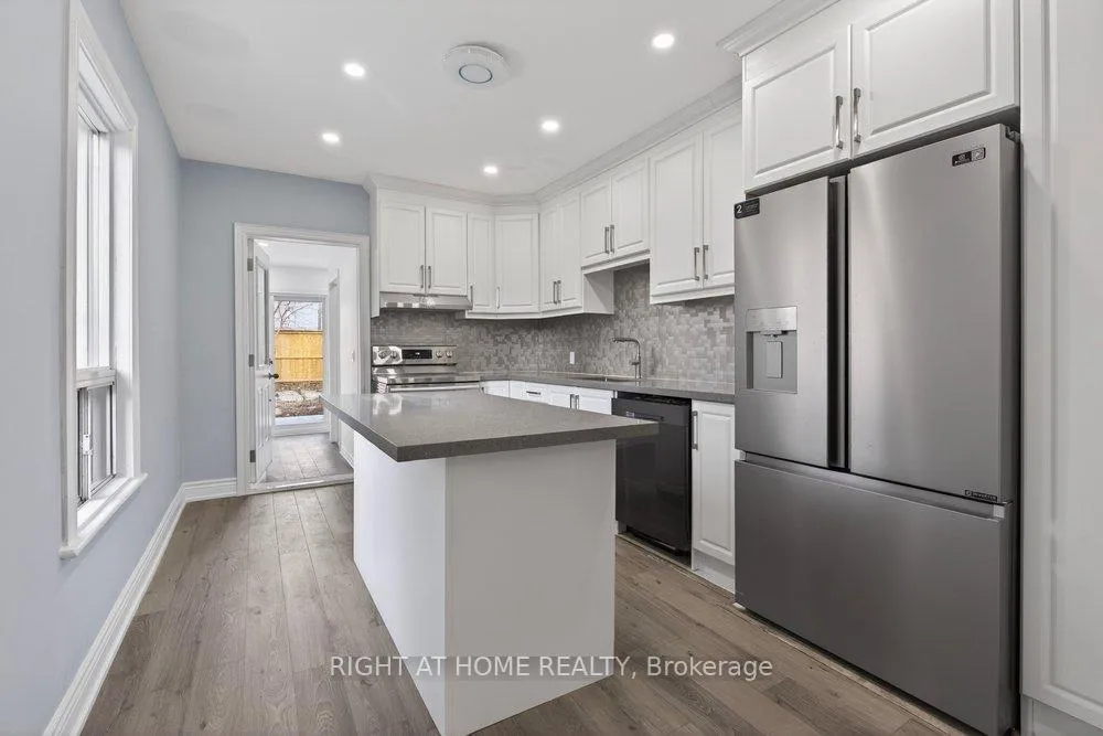 Photo 14 of 141 Ray Street N, Hamilton, Strathcona — HOMEH