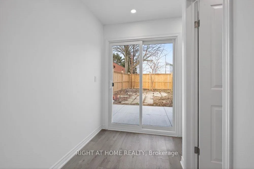 Photo 18 of 141 Ray Street N, Hamilton, Strathcona — HOMEH
