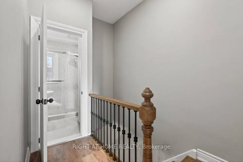 Photo 20 of 141 Ray Street N, Hamilton, Strathcona — HOMEH