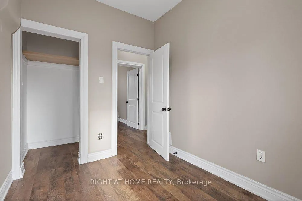 Photo 28 of 141 Ray Street N, Hamilton, Strathcona — HOMEH
