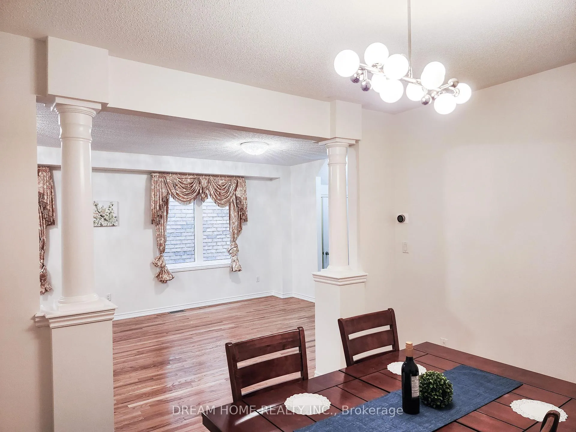 Photo 3 of 269 Helen Avenue, Markham, Village Green-South Unionville — HOMEH