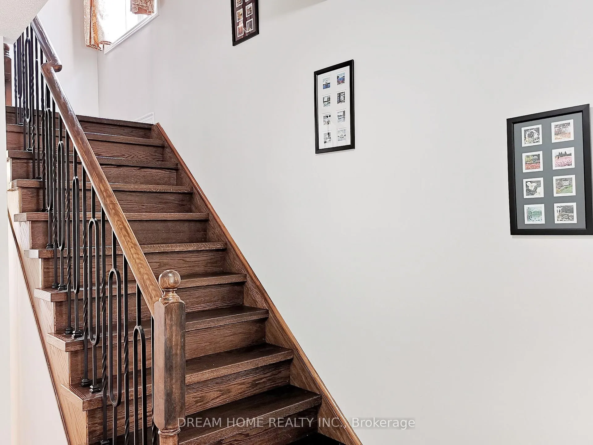 Photo 12 of 269 Helen Avenue, Markham, Village Green-South Unionville — HOMEH