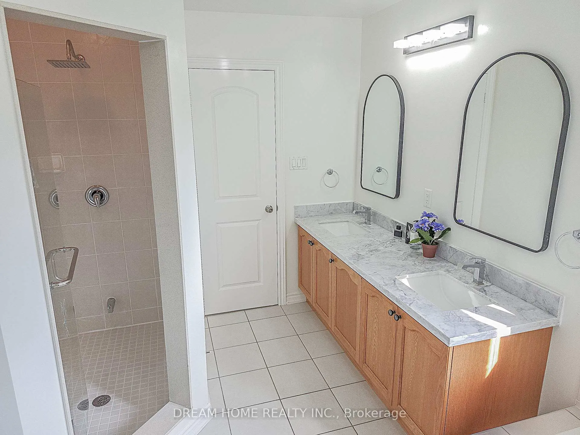 Photo 16 of 269 Helen Avenue, Markham, Village Green-South Unionville — HOMEH