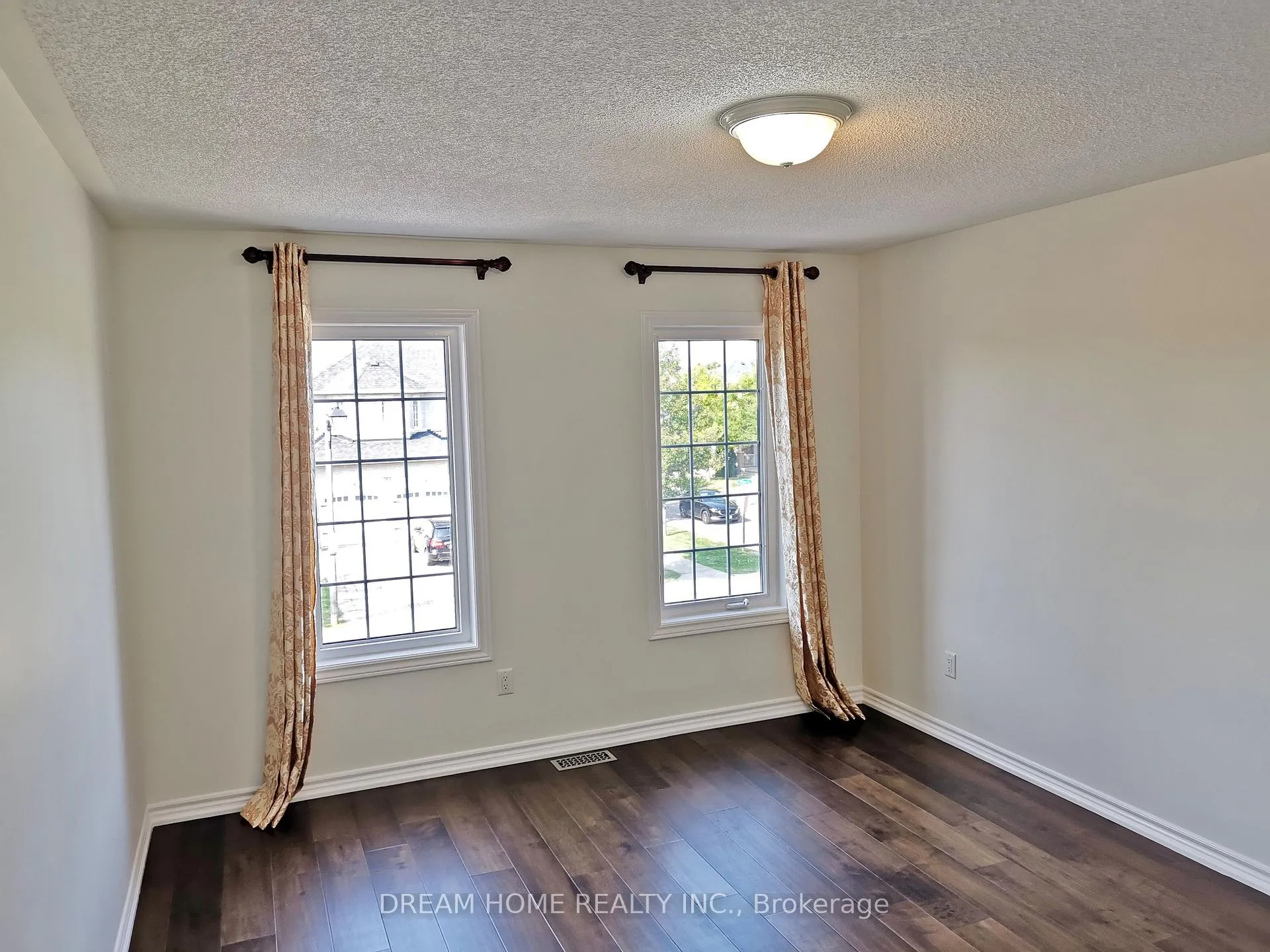 Photo 25 of 269 Helen Avenue, Markham, Village Green-South Unionville — HOMEH
