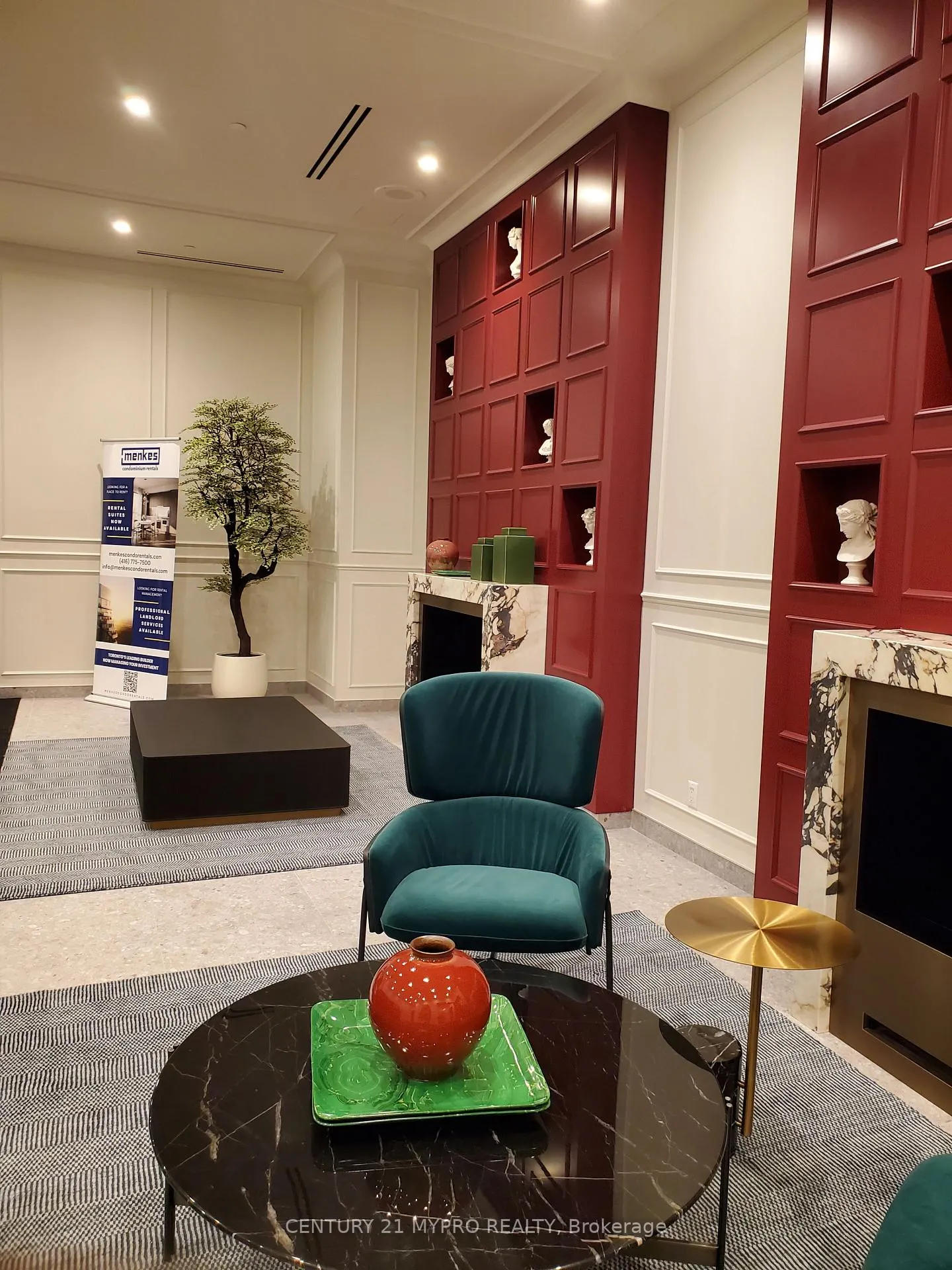 Photo 2 of Unit #2305, 180 Front Street E, Toronto, Moss Park — HOMEH