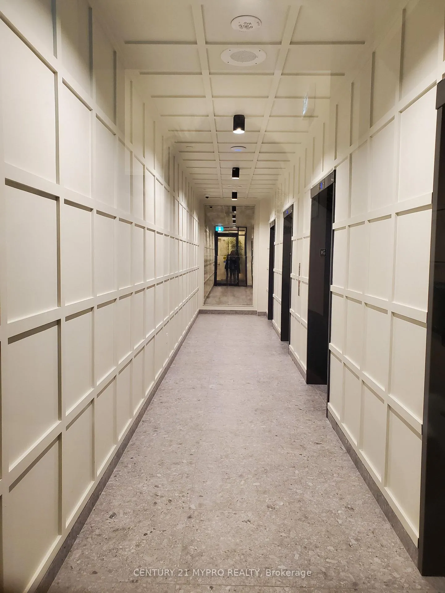 Photo 3 of Unit #2305, 180 Front Street E, Toronto, Moss Park — HOMEH
