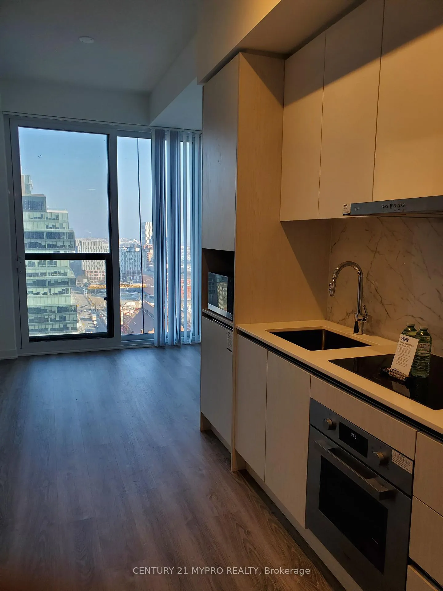 Photo 10 of Unit #2305, 180 Front Street E, Toronto, Moss Park — HOMEH