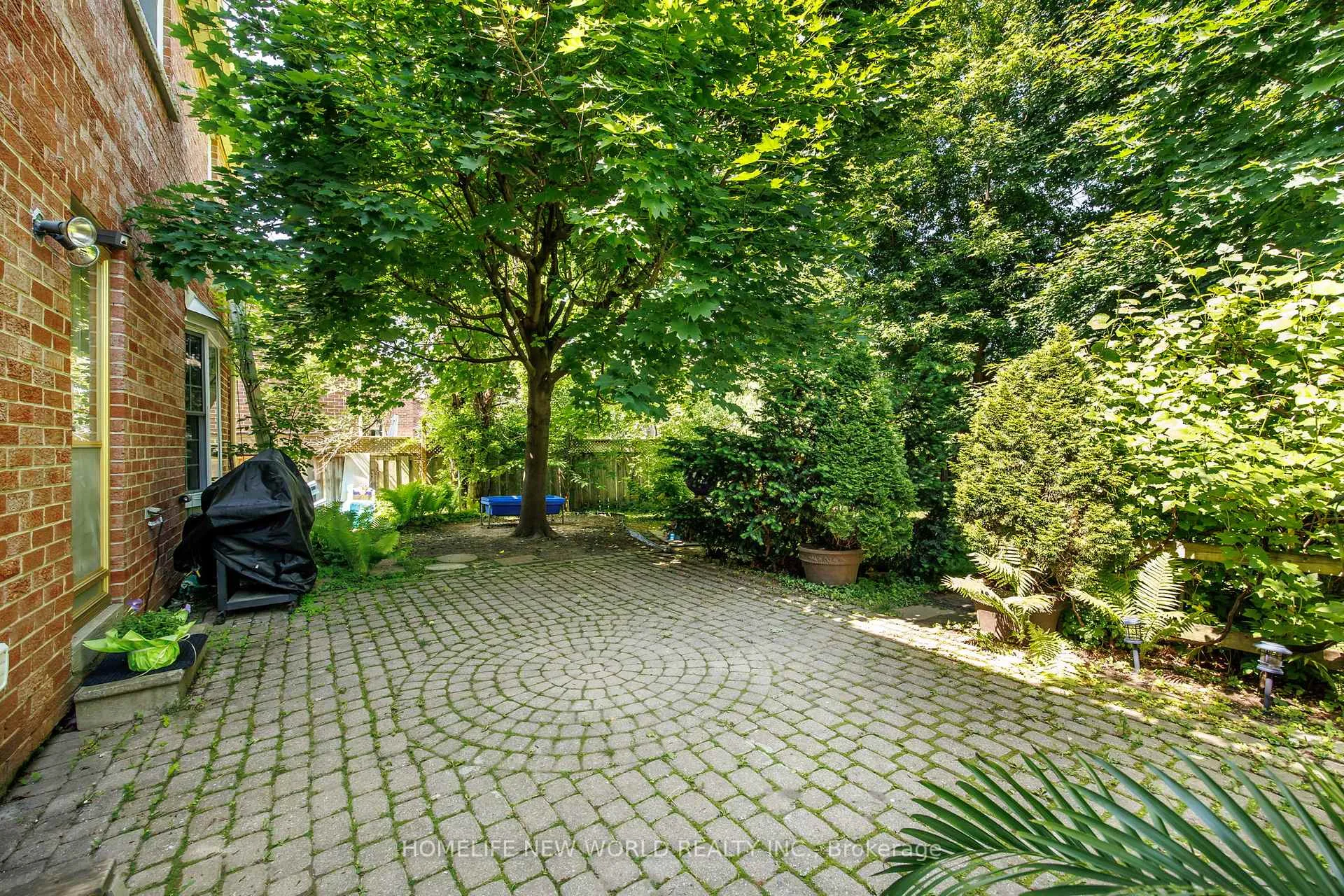 Photo 8 of 158 Murray Drive, Aurora, Aurora Highlands — HOMEH
