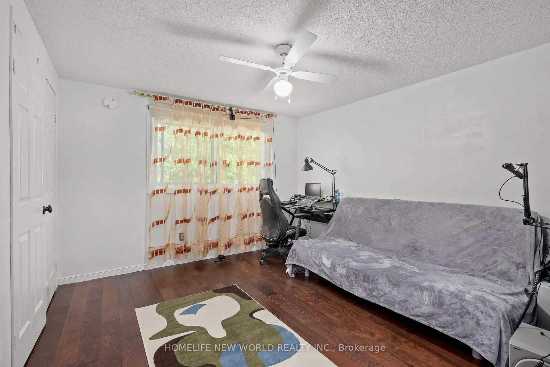 Photo 16 of 158 Murray Drive, Aurora, Aurora Highlands — HOMEH