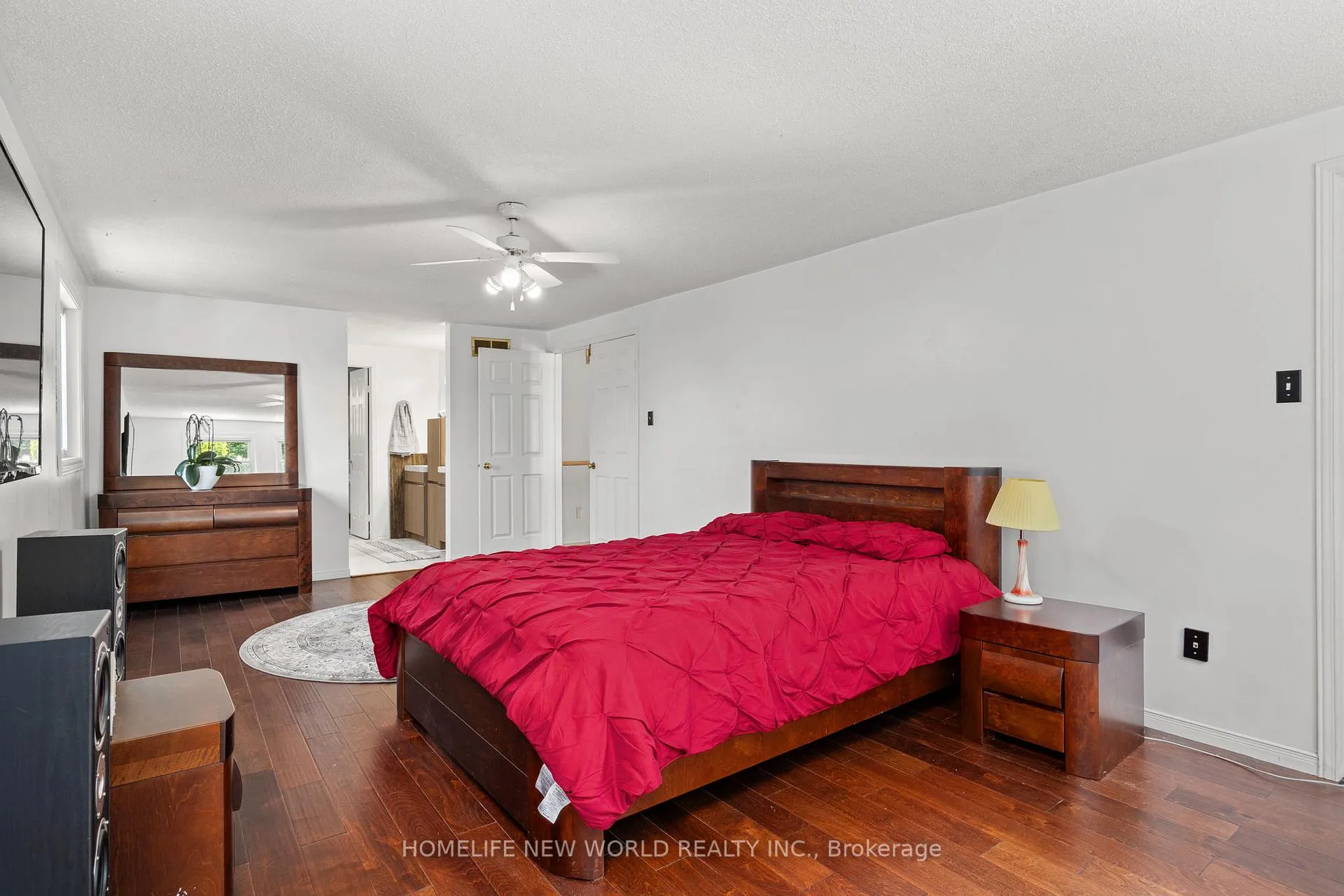 Photo 26 of 158 Murray Drive, Aurora, Aurora Highlands — HOMEH