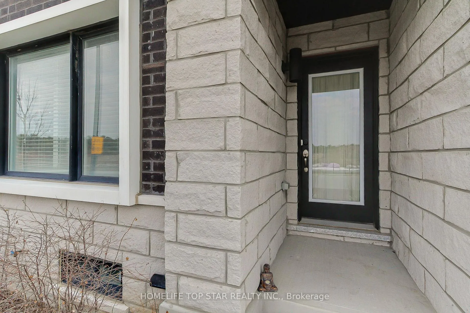 Photo 2 of 2646 Castlegate Crossing Drive, Pickering, Duffin Heights — HOMEH