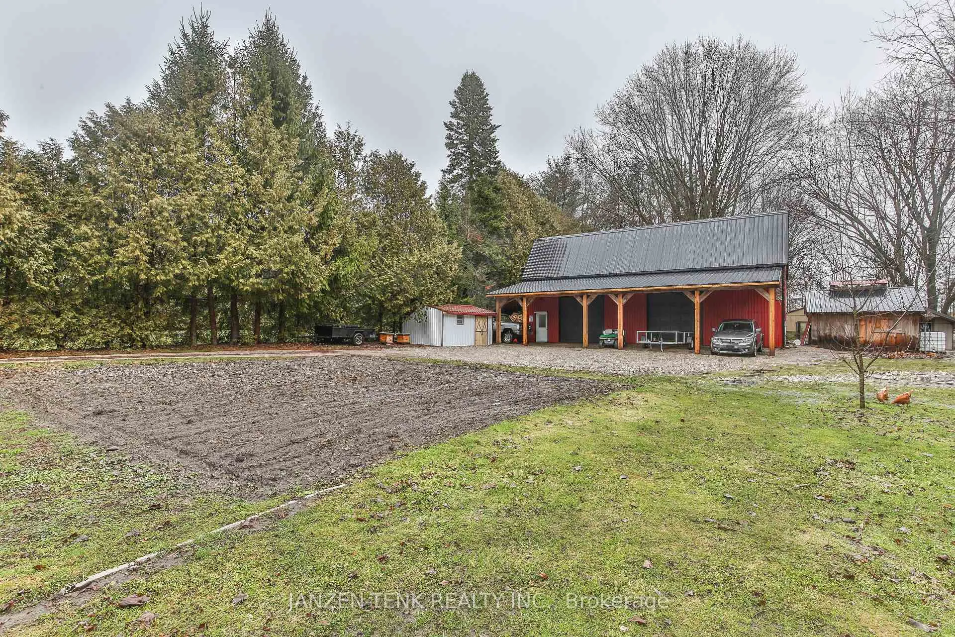 Photo 39 of 9114 Rogers Road, Malahide, Rural Malahide — HOMEH