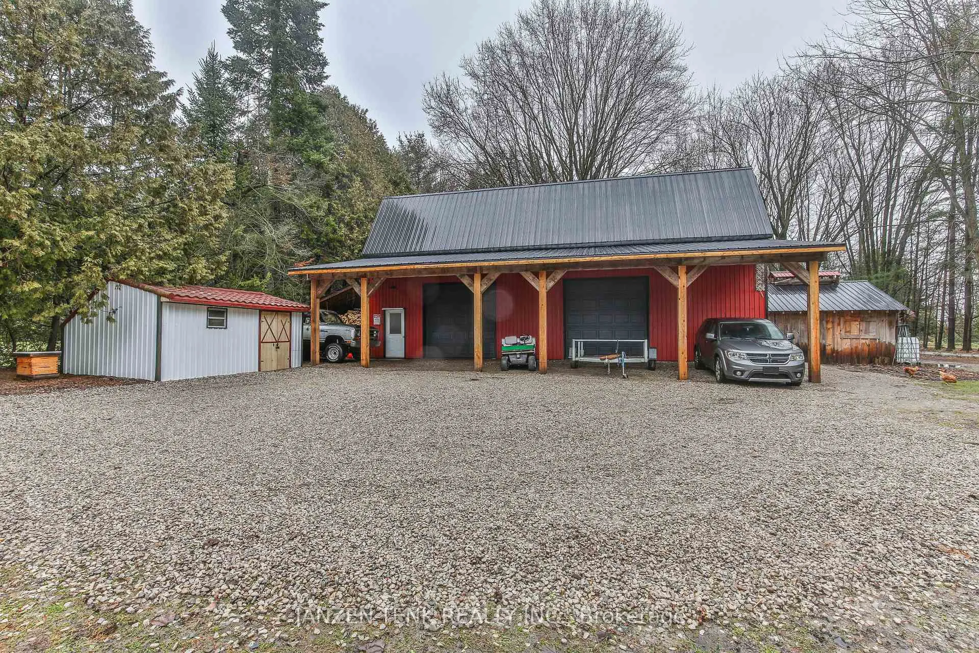 Photo 42 of 9114 Rogers Road, Malahide, Rural Malahide — HOMEH