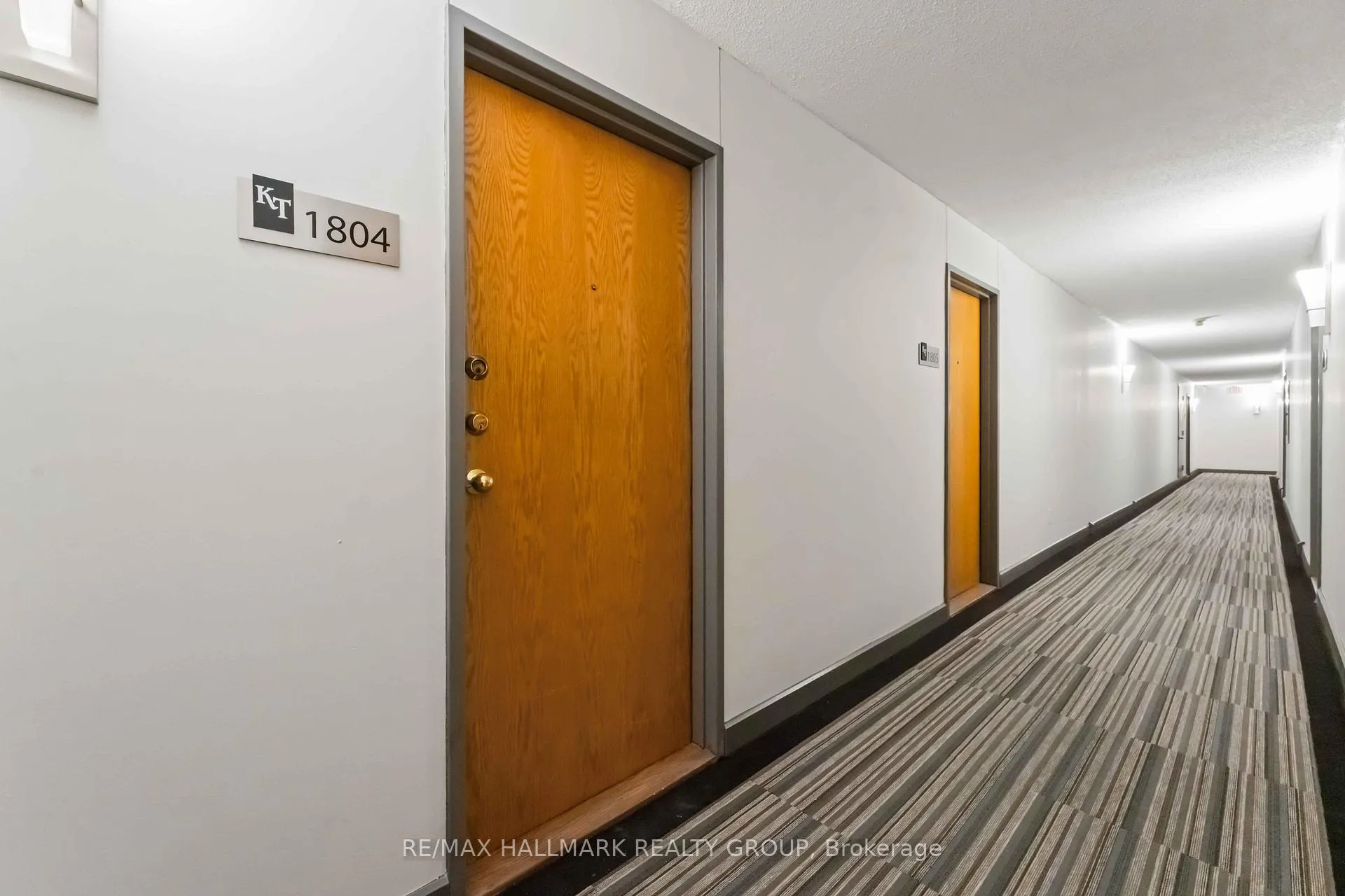 Photo 5 of Unit 1804, 199 Kent Street, Ottawa, Ottawa Centre — HOMEH