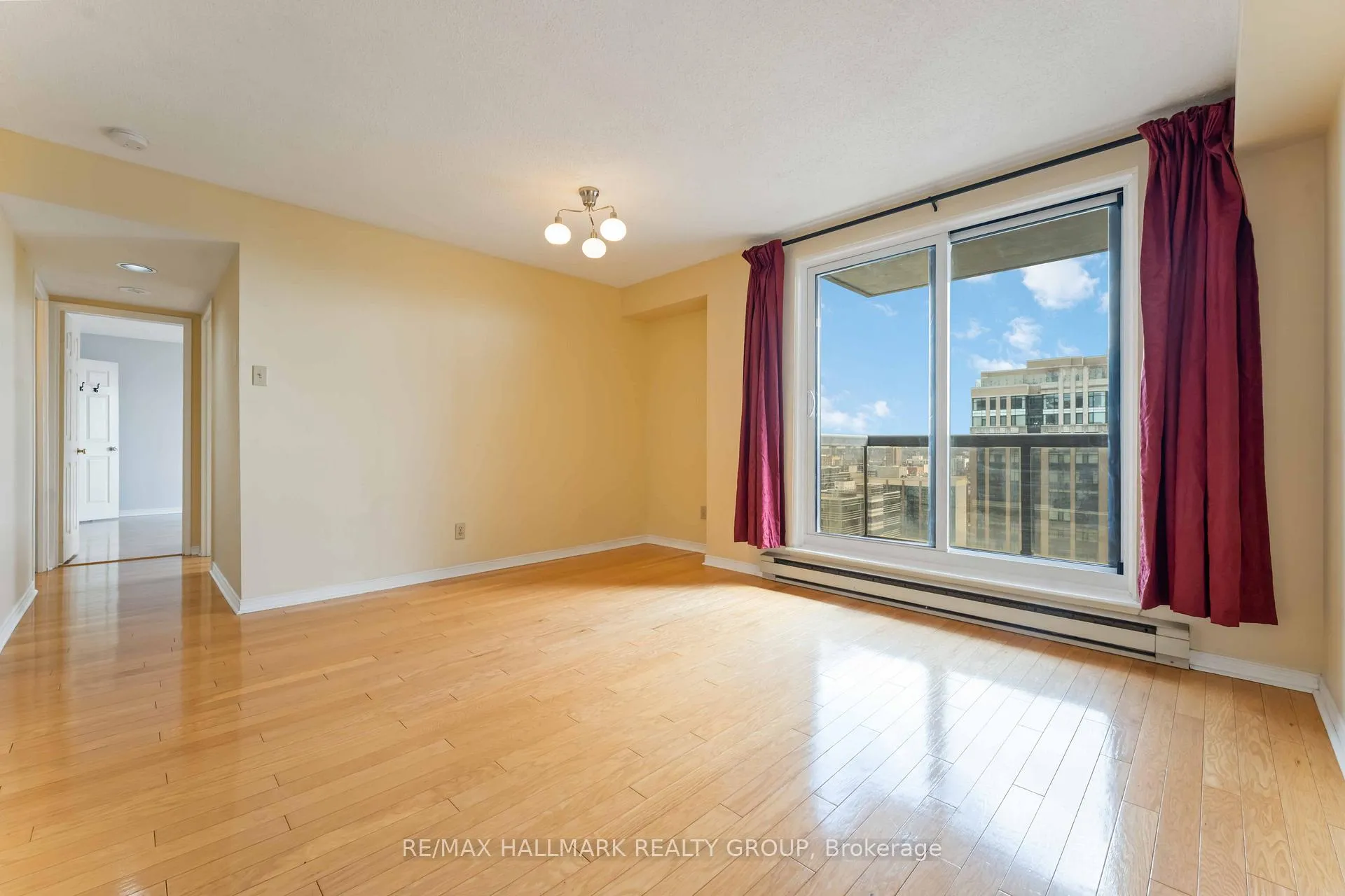 Photo 8 of Unit 1804, 199 Kent Street, Ottawa, Ottawa Centre — HOMEH