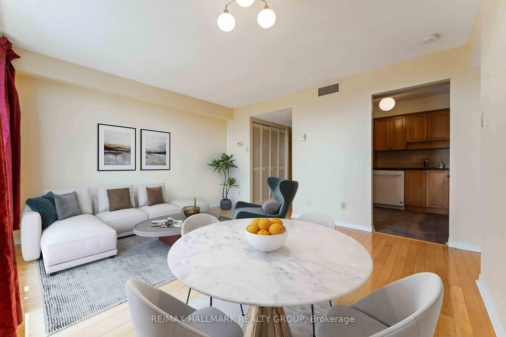 Photo 10 of Unit 1804, 199 Kent Street, Ottawa, Ottawa Centre — HOMEH