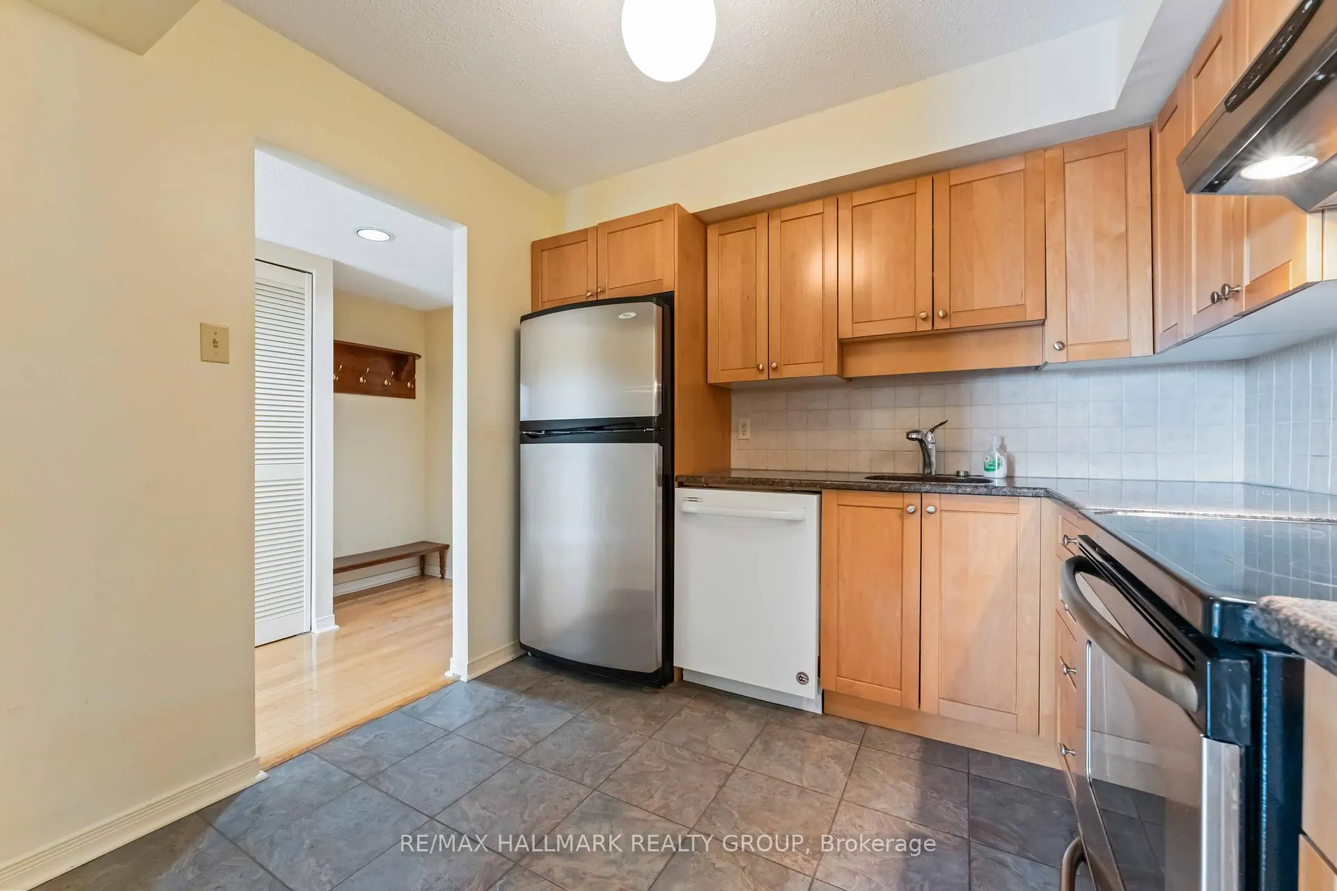 Photo 12 of Unit 1804, 199 Kent Street, Ottawa, Ottawa Centre — HOMEH