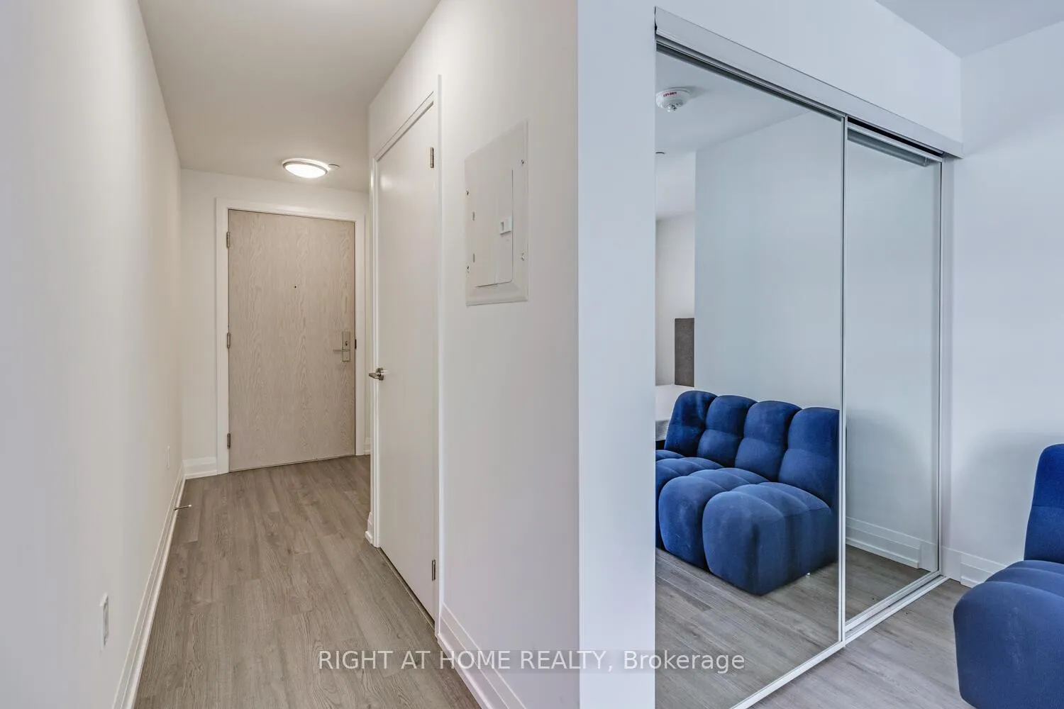 Photo 7 of Unit 310, 77 Mutual Street, Toronto, Church-Yonge Corridor — HOMEH