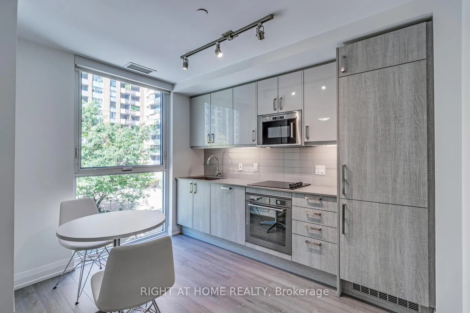 Photo 11 of Unit 310, 77 Mutual Street, Toronto, Church-Yonge Corridor — HOMEH