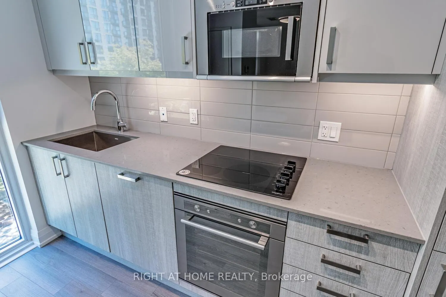 Photo 13 of Unit 310, 77 Mutual Street, Toronto, Church-Yonge Corridor — HOMEH