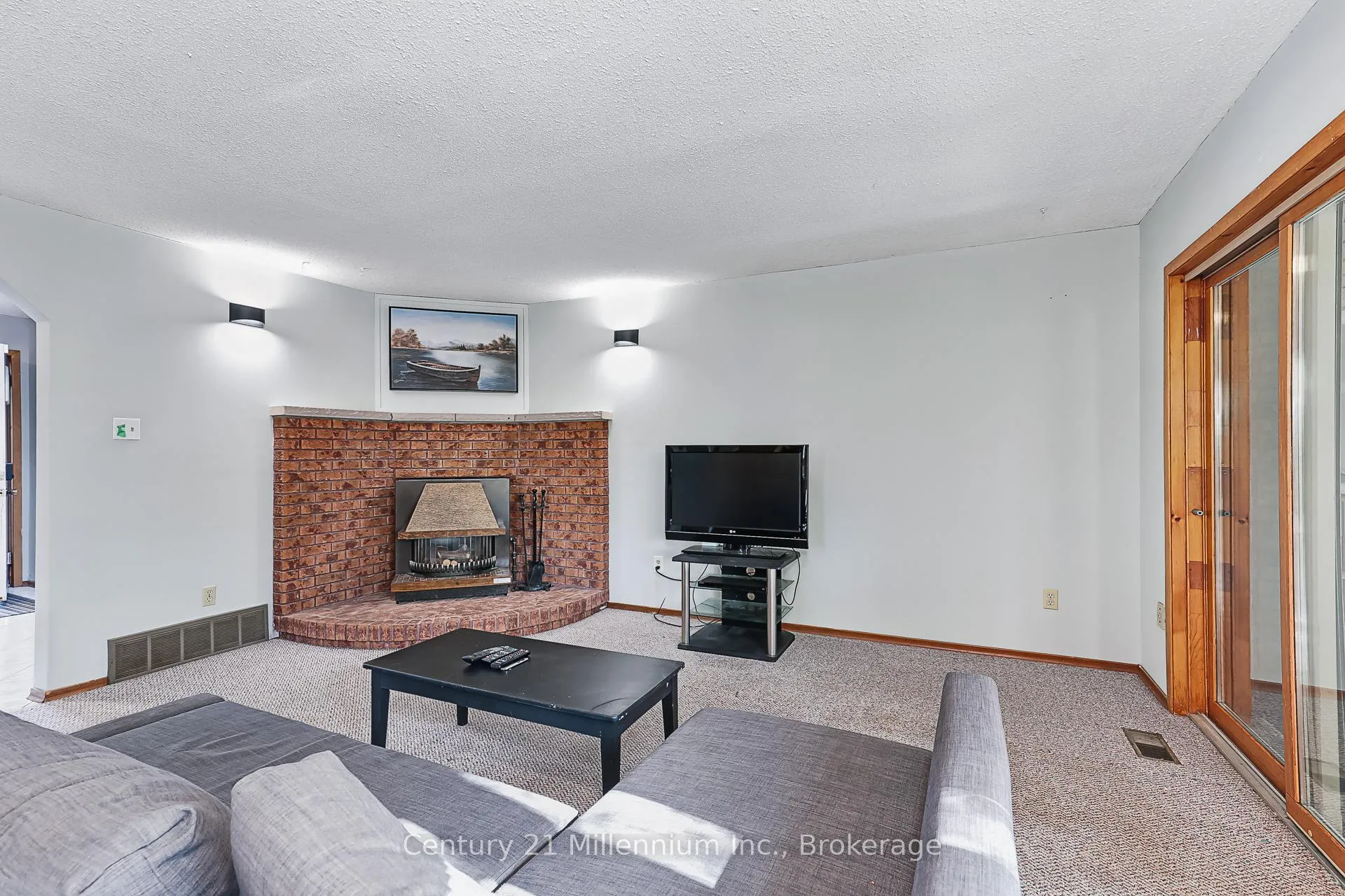 Photo 30 of 213 Jane Street, Clearview, Stayner — HOMEH