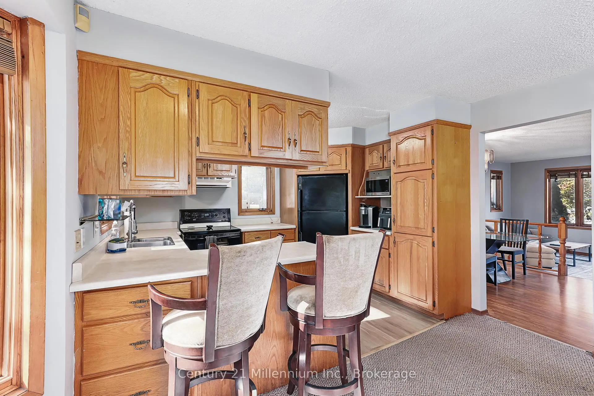 Photo 31 of 213 Jane Street, Clearview, Stayner — HOMEH
