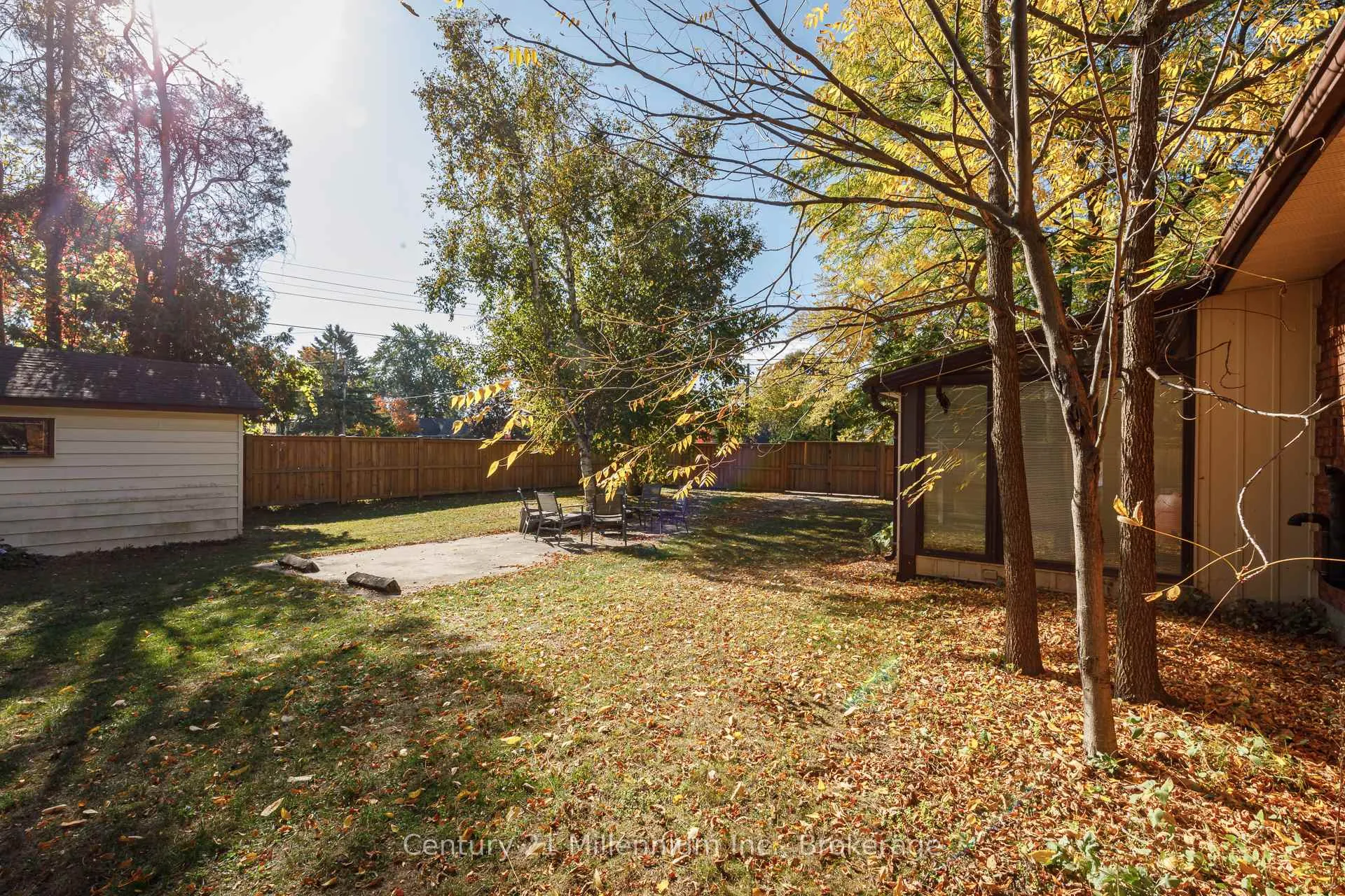 Photo 11 of 213 Jane Street, Clearview, Stayner — HOMEH