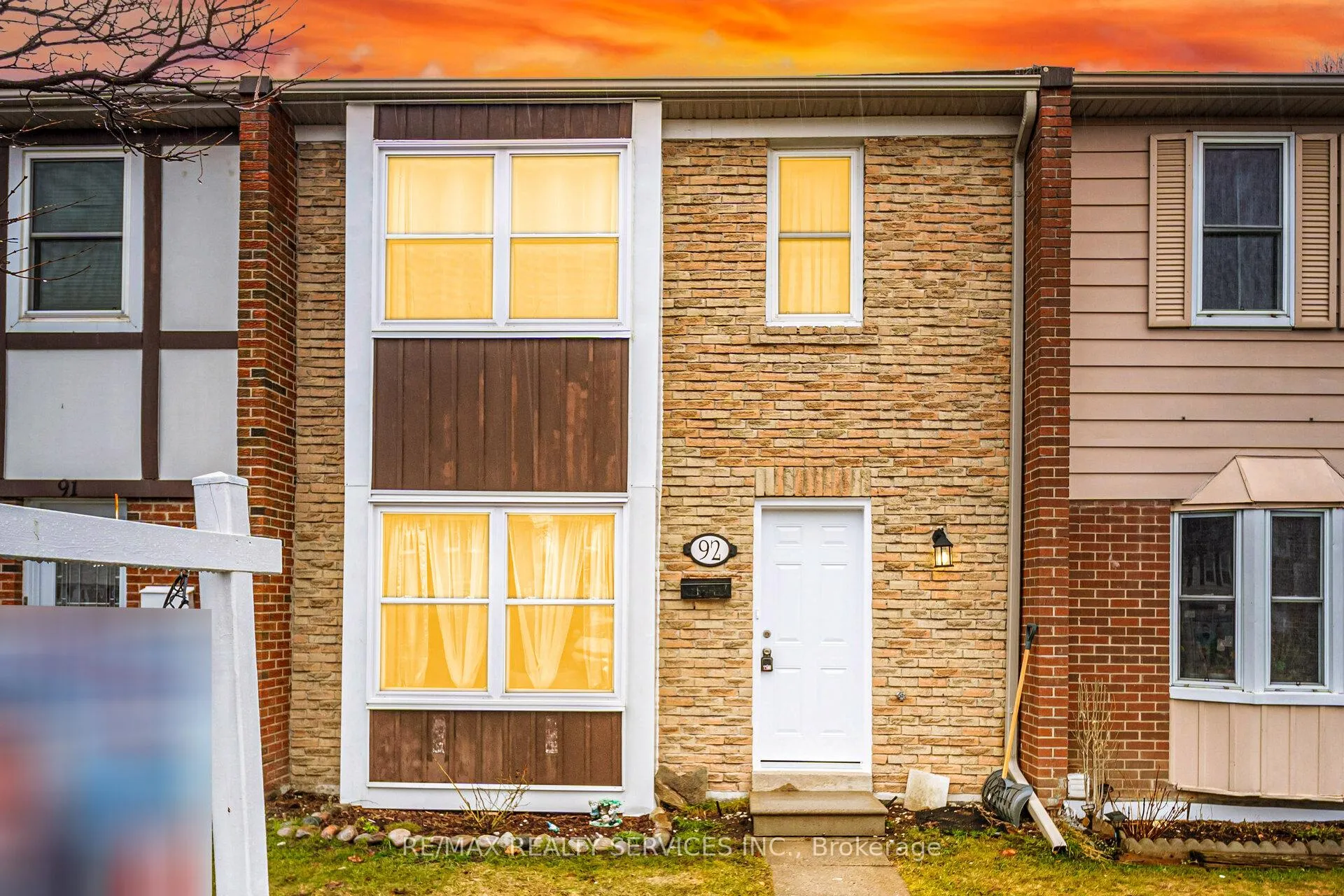 Front of Unit 92, 900 Central Park Drive