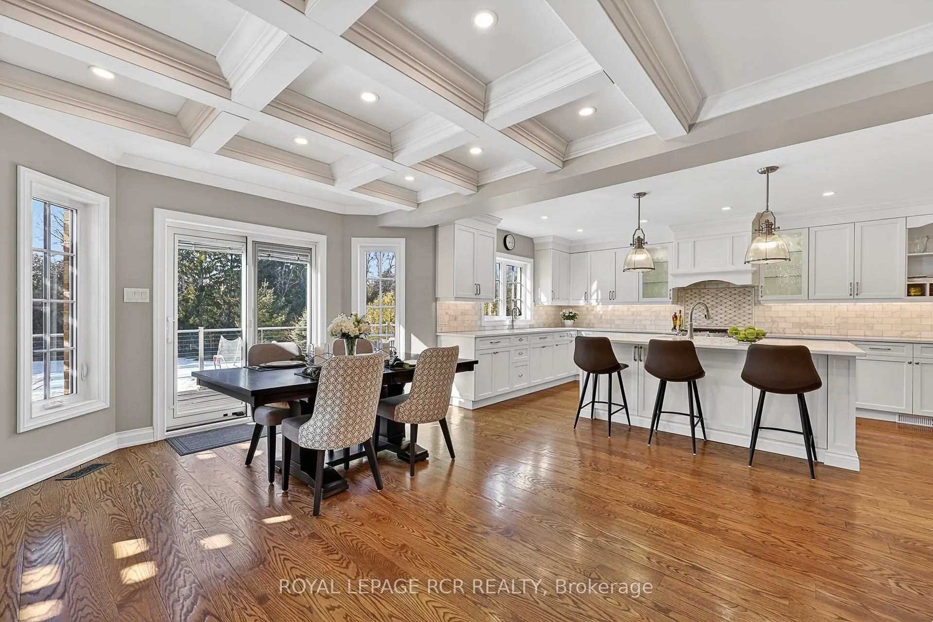 Photo 11 of 40 Campbell Drive, Uxbridge — HOMEH