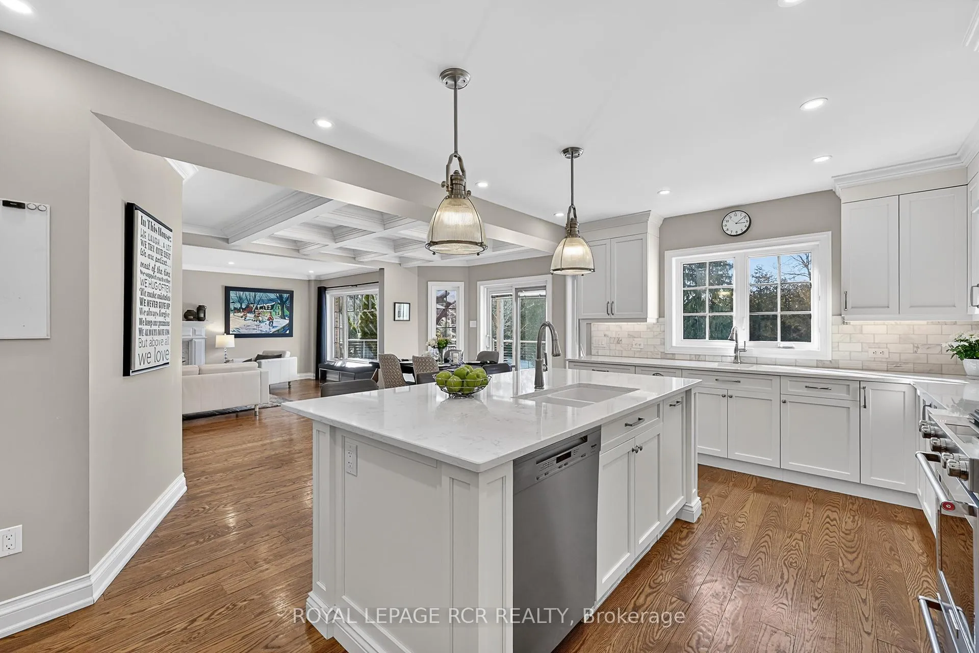 Photo 16 of 40 Campbell Drive, Uxbridge — HOMEH