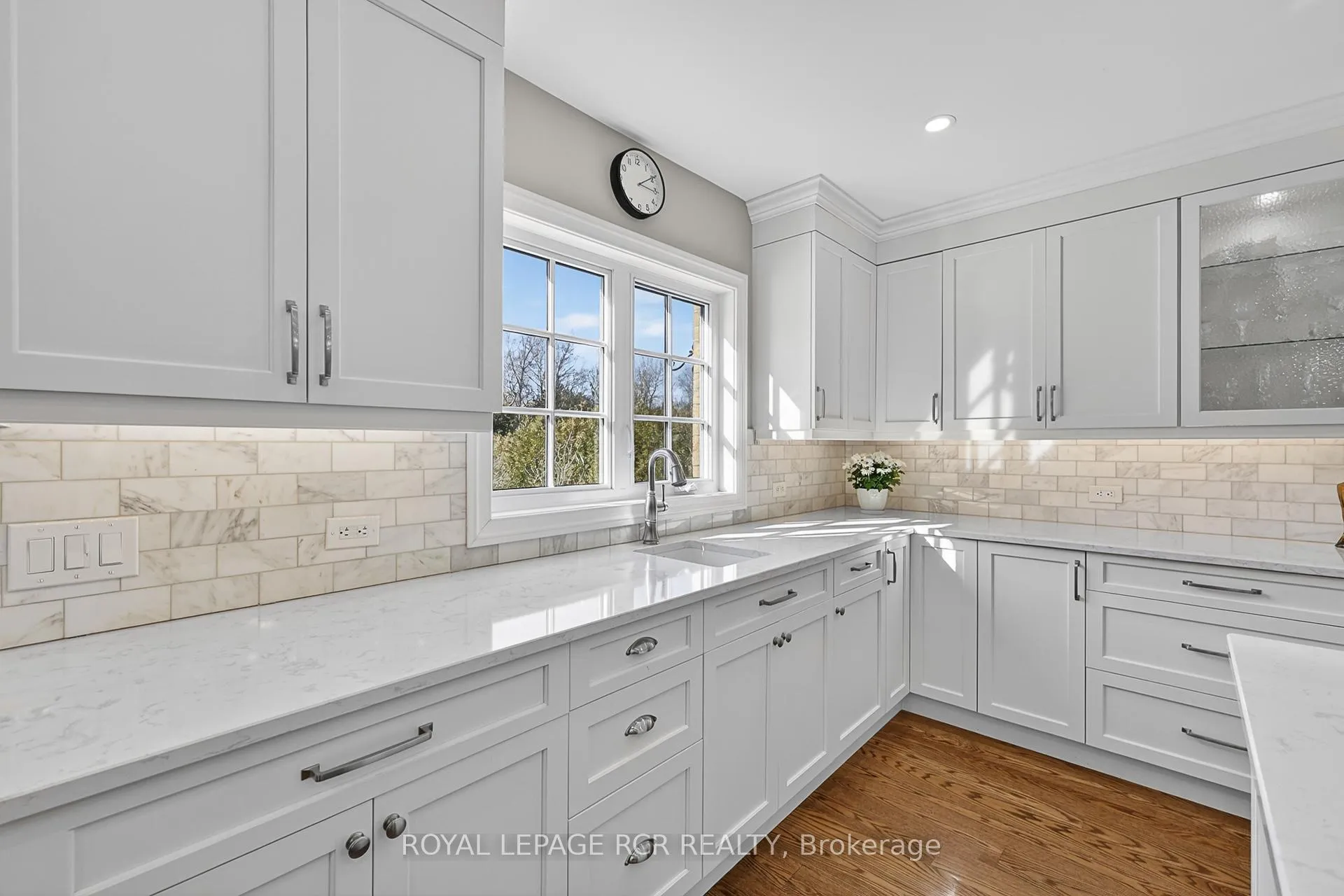 Photo 17 of 40 Campbell Drive, Uxbridge — HOMEH