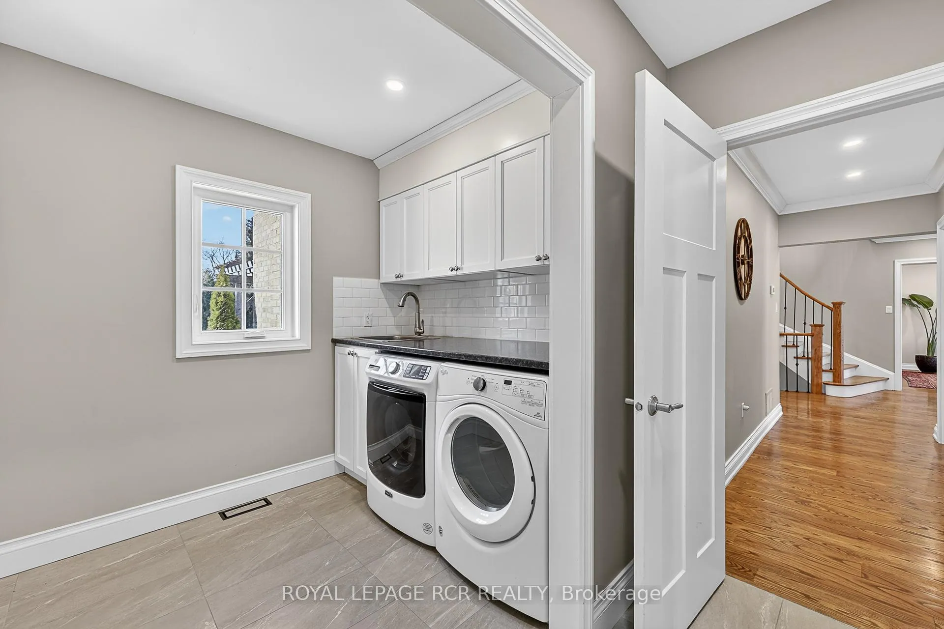 Photo 20 of 40 Campbell Drive, Uxbridge — HOMEH