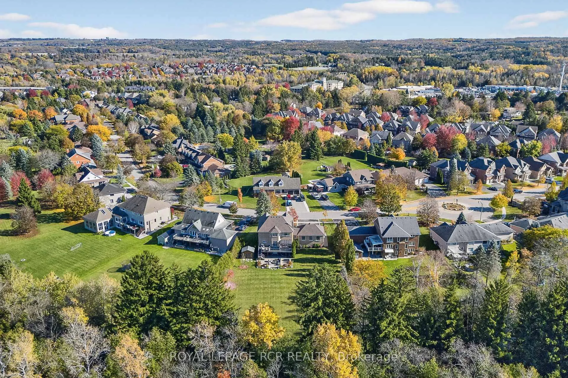 Photo 49 of 40 Campbell Drive, Uxbridge — HOMEH