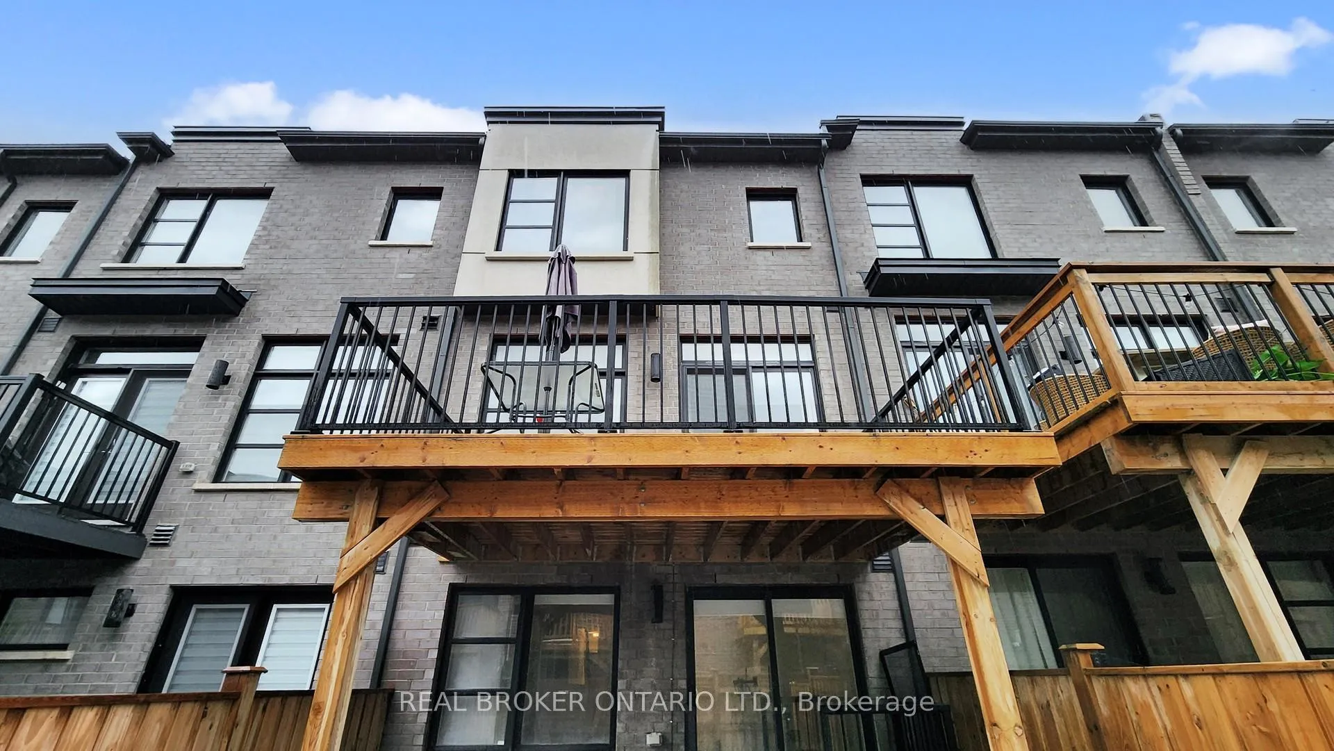 Photo 31 of 2508 Castlegate Crossing, Pickering, Duffin Heights — HOMEH