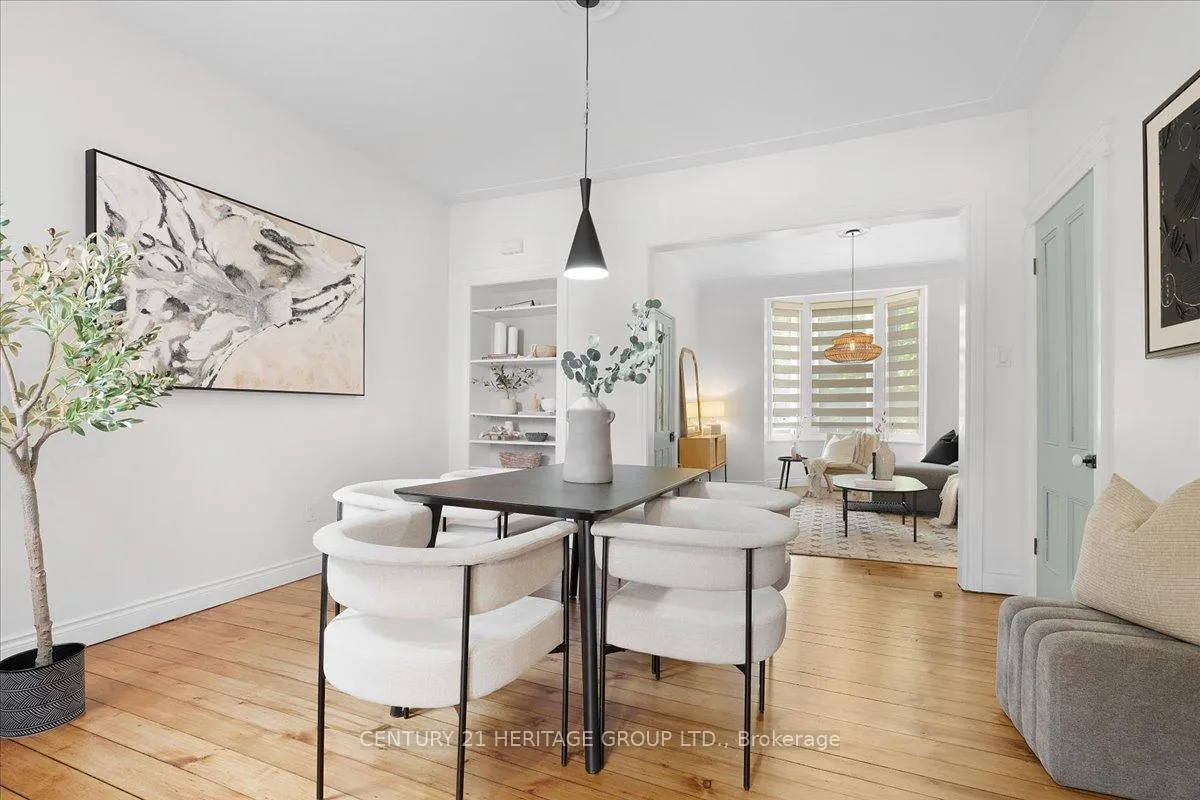 Photo 8 of 40 Emerald Street N, Hamilton, Landsdale — HOMEH