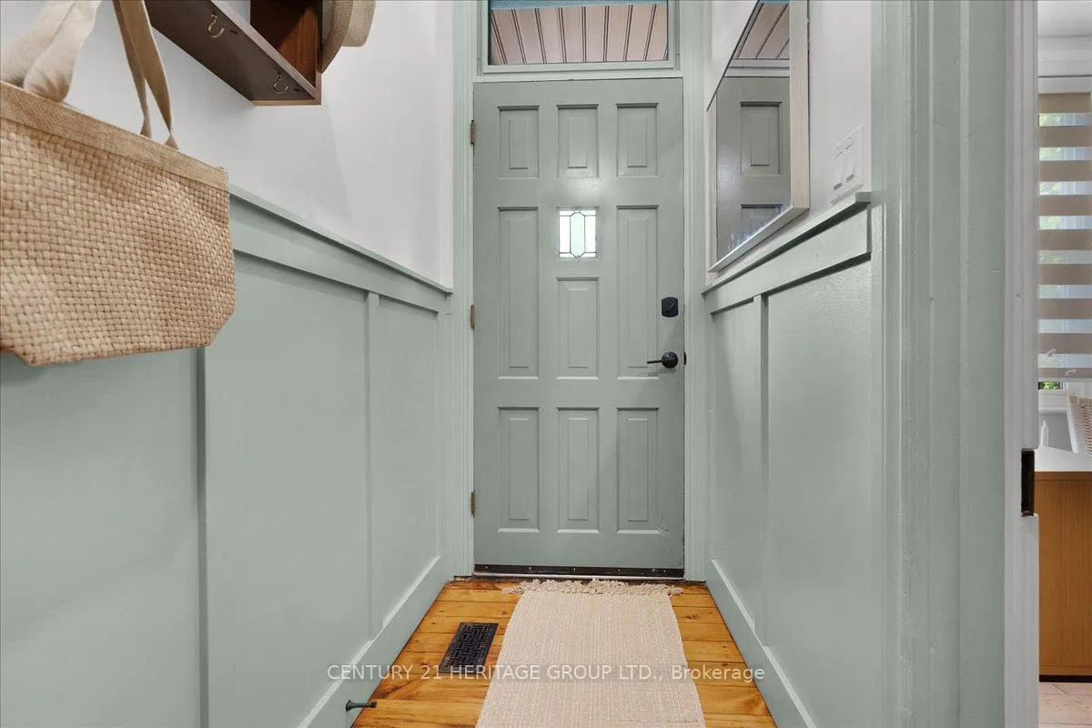 Photo 18 of 40 Emerald Street N, Hamilton, Landsdale — HOMEH