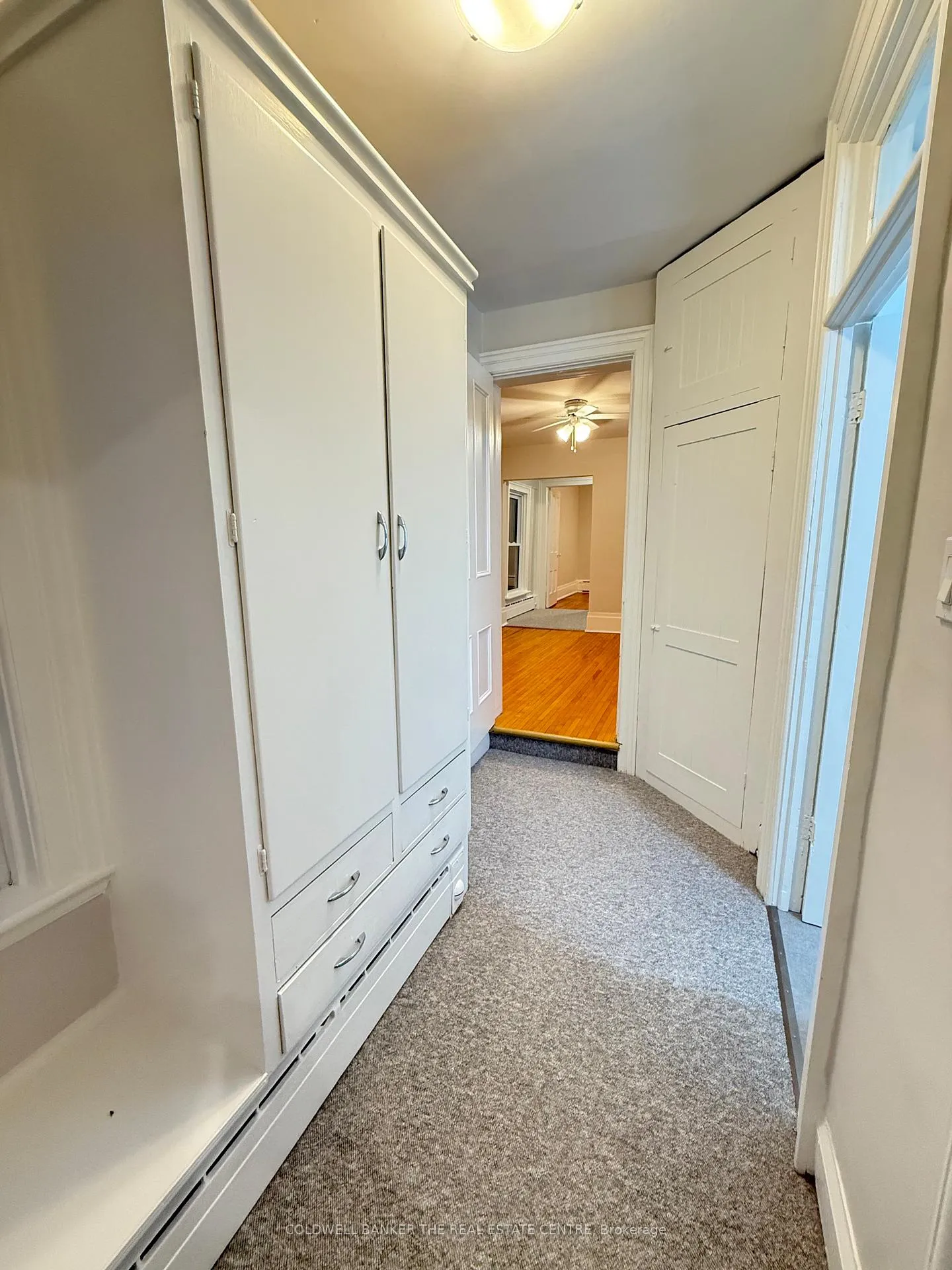 Photo 13 of Unit Upper, 59B Wellington Street E, Aurora, Aurora Village — HOMEH