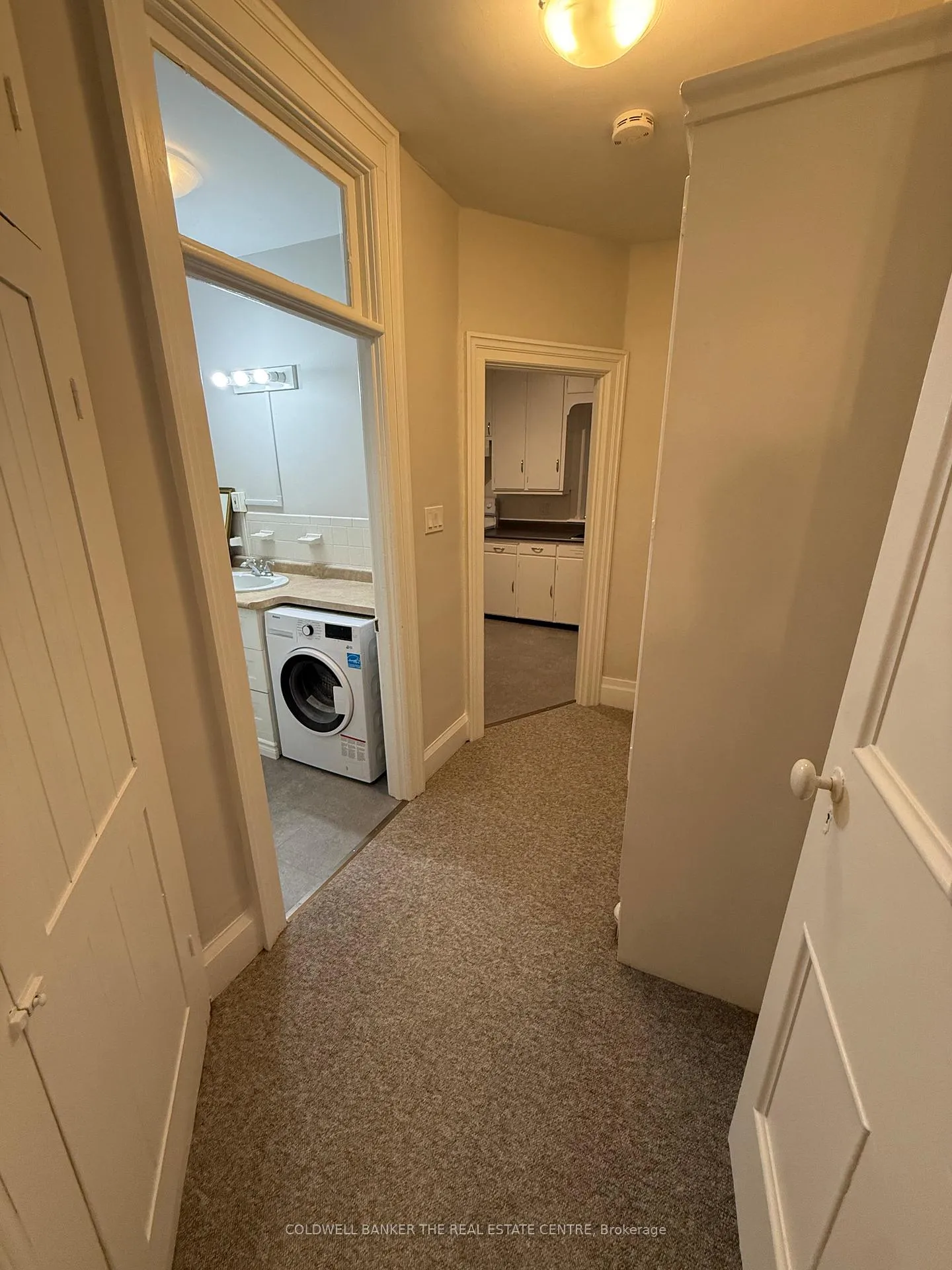 Photo 14 of Unit Upper, 59B Wellington Street E, Aurora, Aurora Village — HOMEH