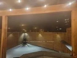 Photo 21 of 74 Dryden Way, Etobicoke, Willowridge-Martingrove-Richview — HOMEH