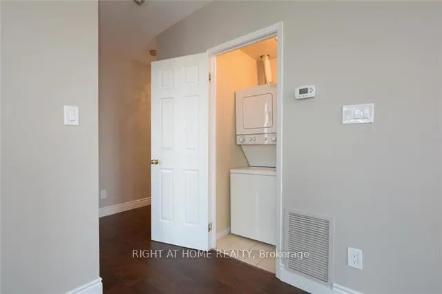 Photo 9 of Unit 1406, 36 James Street S, Hamilton, Central — HOMEH