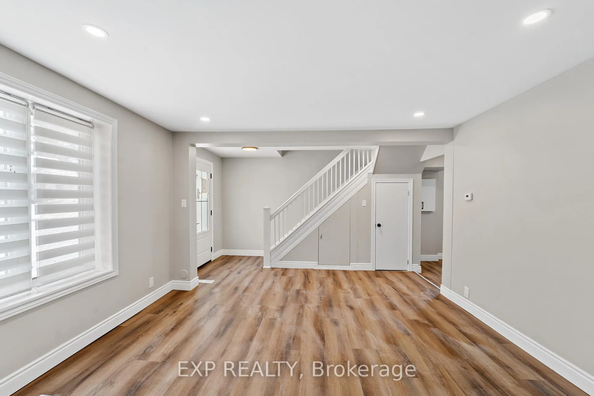 Photo 3 of Unit Unit A, 81 St Charles Street, Belleville, Belleville Ward — HOMEH