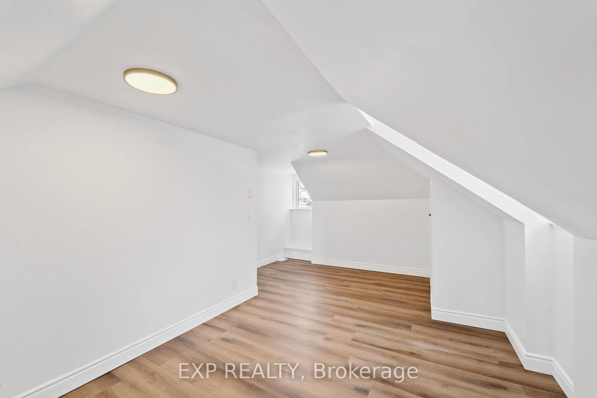 Photo 13 of Unit Unit A, 81 St Charles Street, Belleville, Belleville Ward — HOMEH